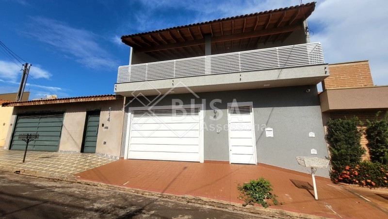 Casa - JARDIM SANTA CLARA - Serrana