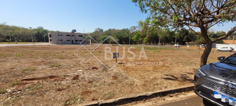 Terreno - Centro - Serrana